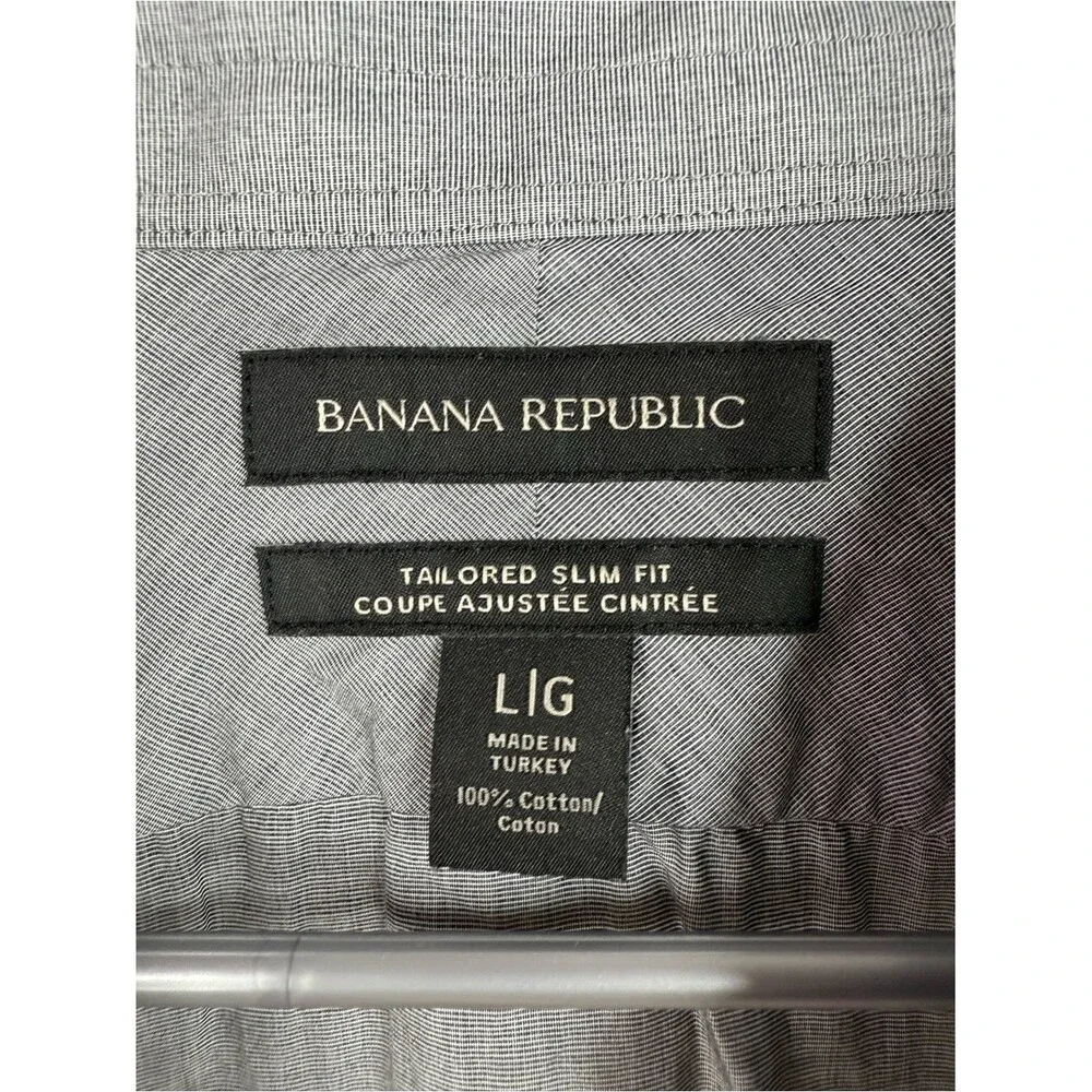 Banana Republic shirt button up Gray Long Sleeve Button-Up Shirt